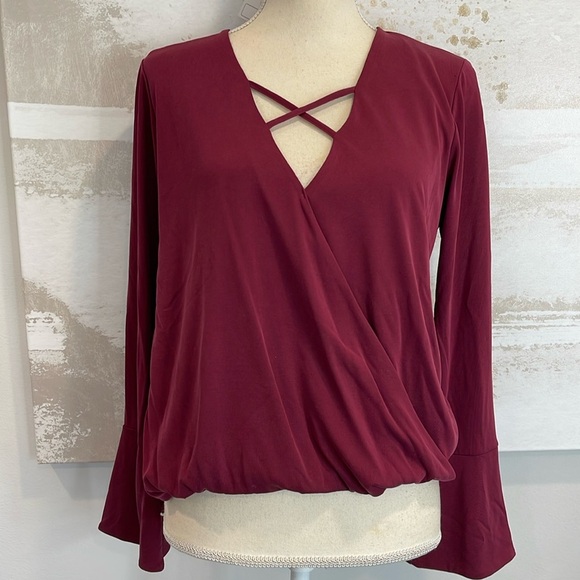 Bordeaux - Burgundy Long Sleeve Top with Bell sleeve (nwt) - Picture 1 of 5
